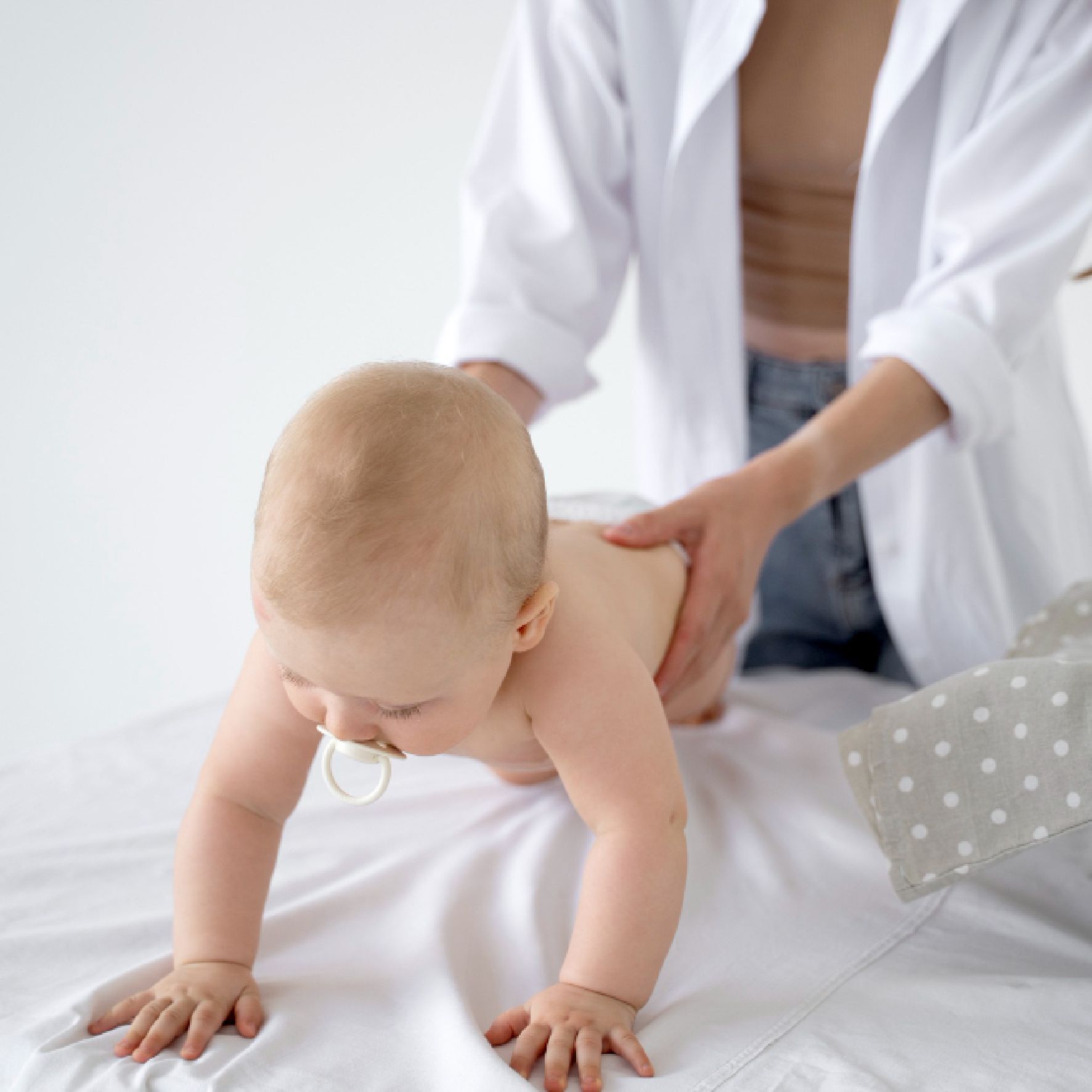 fisioterapia pediátrica e osteopatia pediátrica na cuidar m clínica médica e terapias em vizela